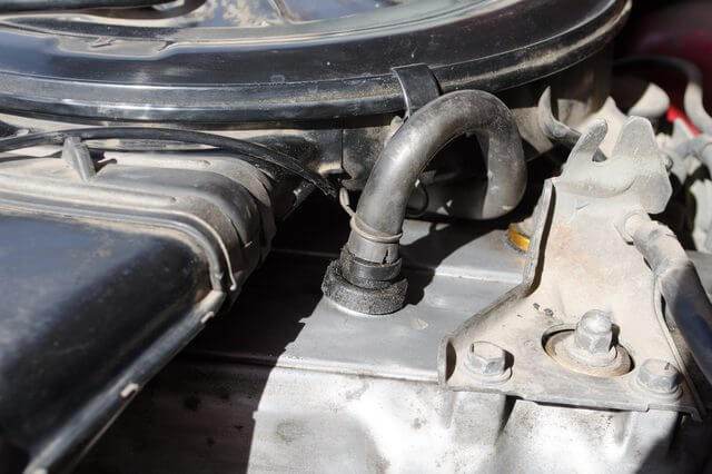 Cleaning The PCV Valve - Step 1