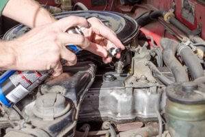 Cleaning The PCV Valve - Step 5