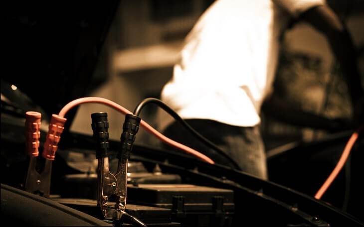 How to Jump Start a Car Battery using Jumper Cables