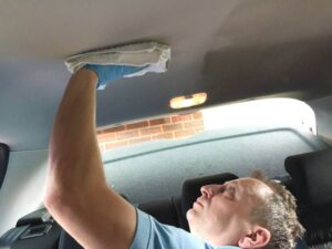 Spot cleaning car headliner