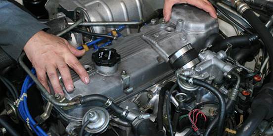 valve-cover-installation Reinstall the Valve Cover