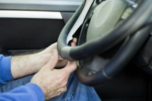 How To Properly Install A New Steering Wheel Cover